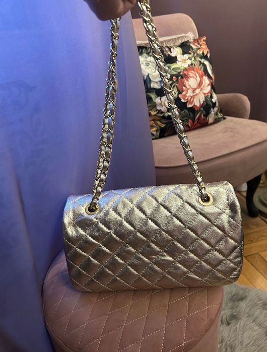 Geanta aurie deosebita piele naturala noua