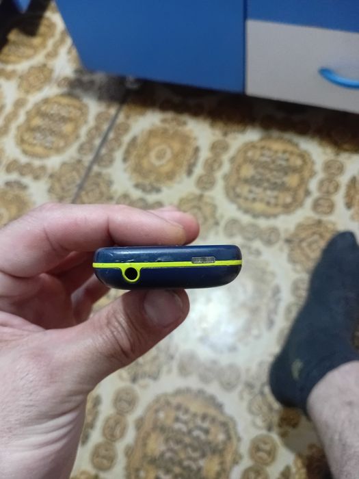 Продам телефон самсунг B310E