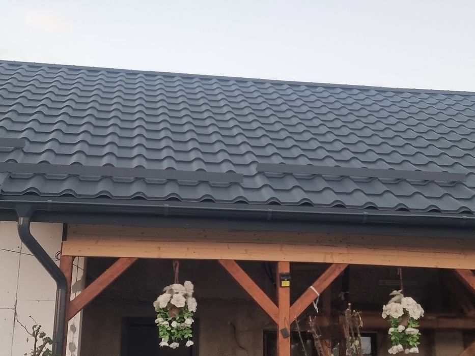 Meseriaș acoperisuri BILKA jgheaburi dulgherie in 
domeniul
Acoperisur