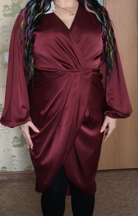 Платья продам на НГ