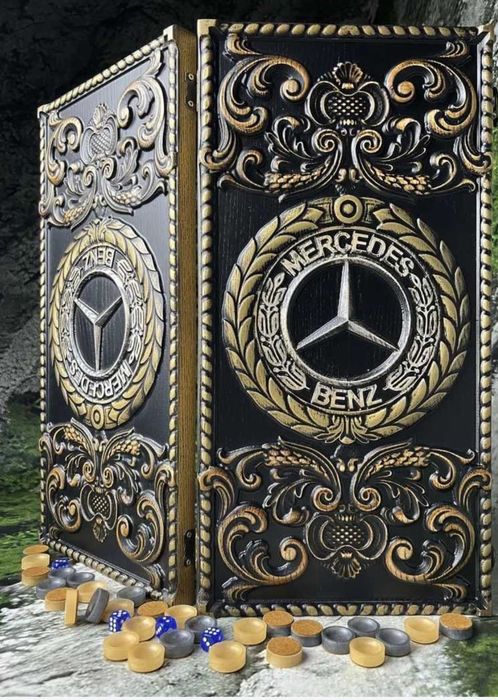 Табла ръчна работа