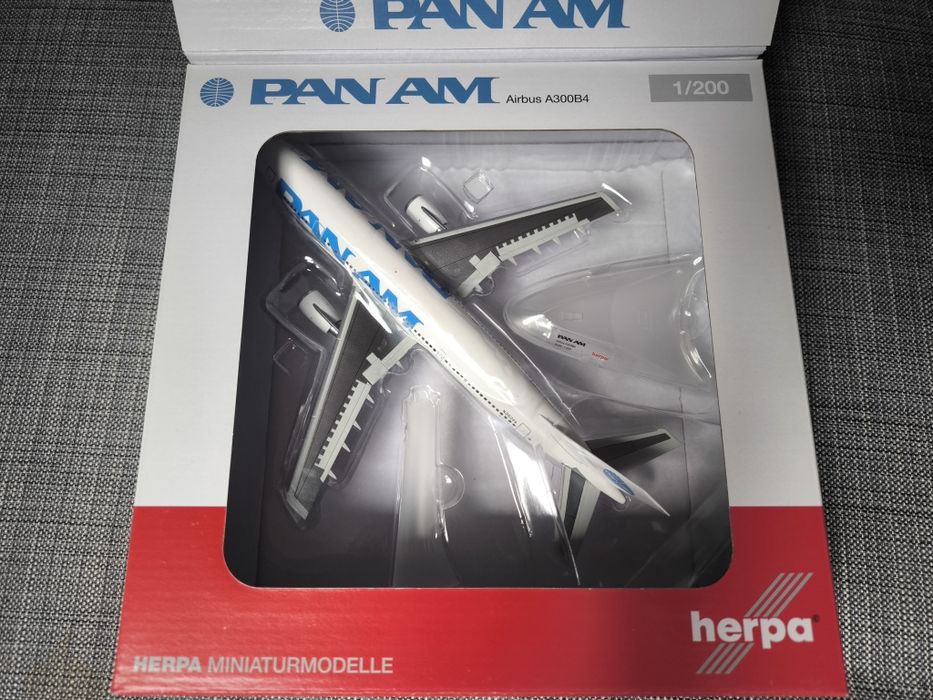 Herpa Wings модел Самолет Airbus A300B4