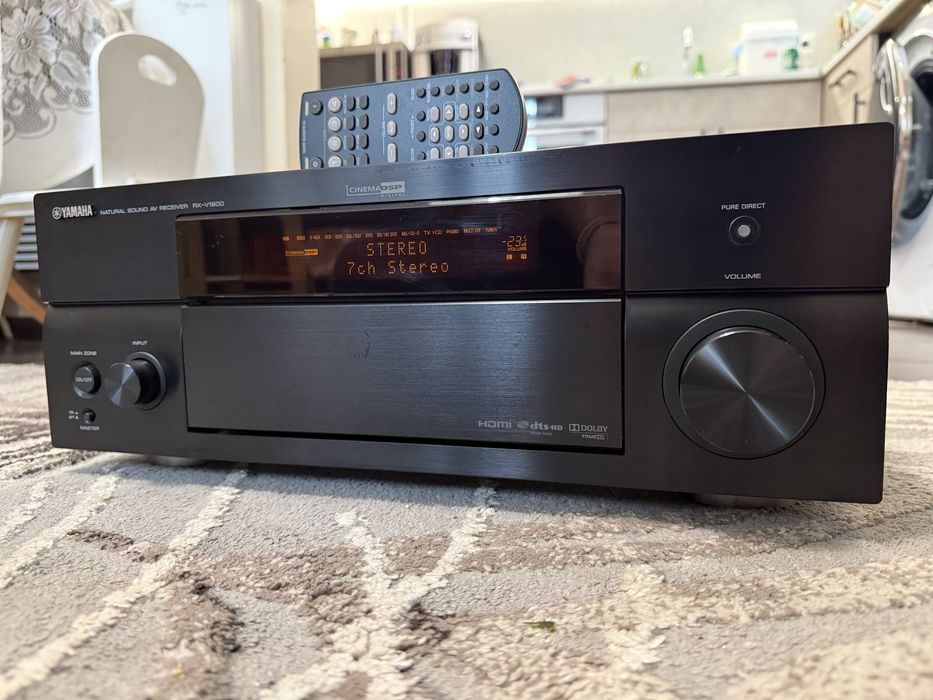 Yamaha RX-V1900 Като нова