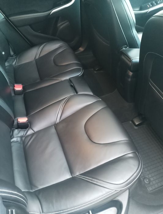 Proprietar vând Volvo V40 D3 an 2018 150 cp stare perfectă de funcțion