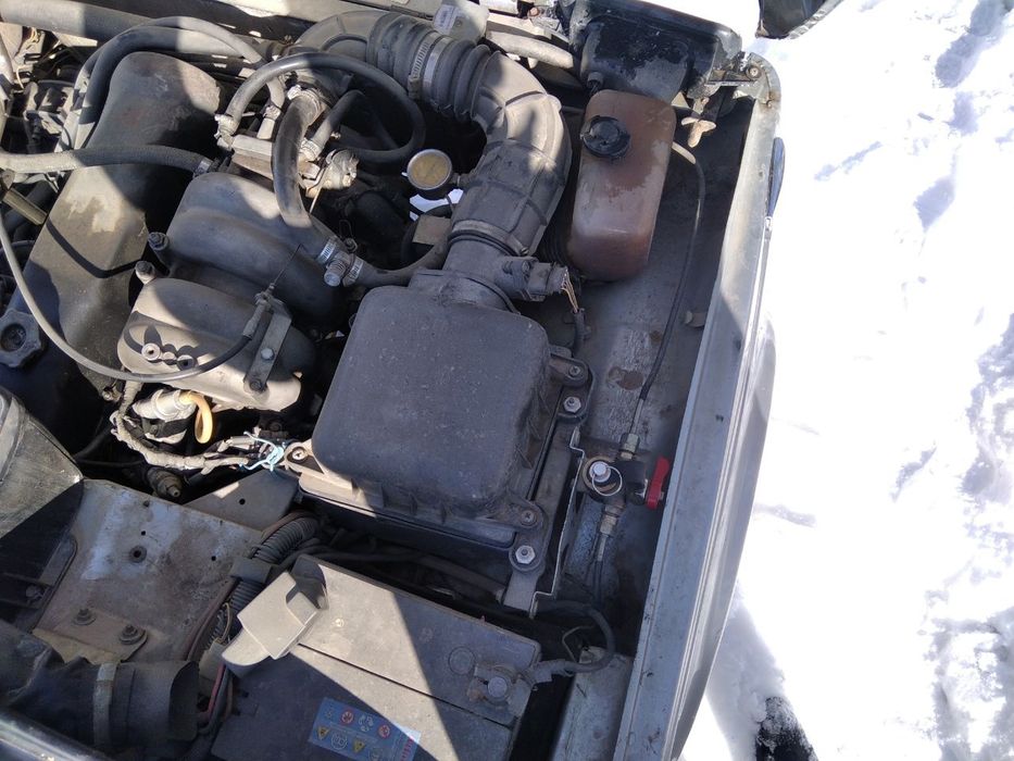 Нива ВАЗ 21310 сотилади