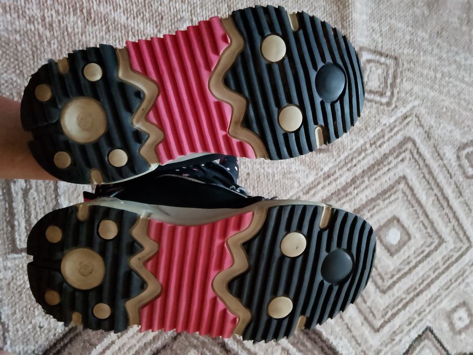 Сапожки для девочки