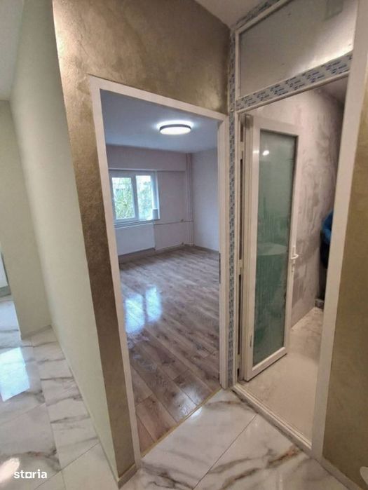 Garsonieră tipD, decomandată, et 2 din 4, Sovata, complet renovată