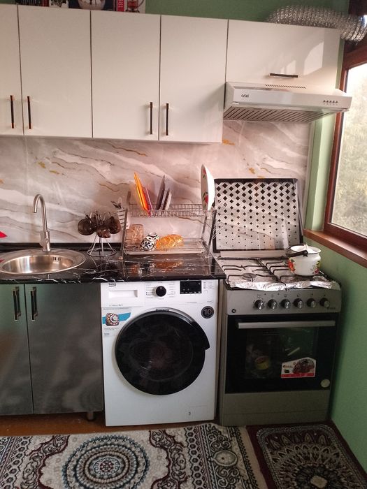 Квартира сотилади