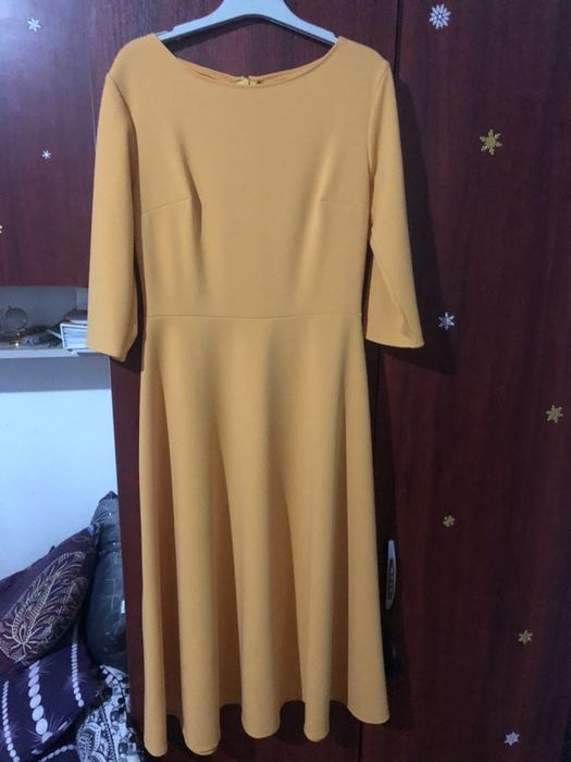 Rochie galben-mustarie