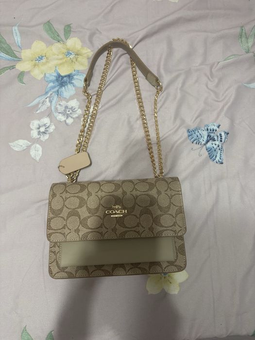 Geanta Coach crossbody