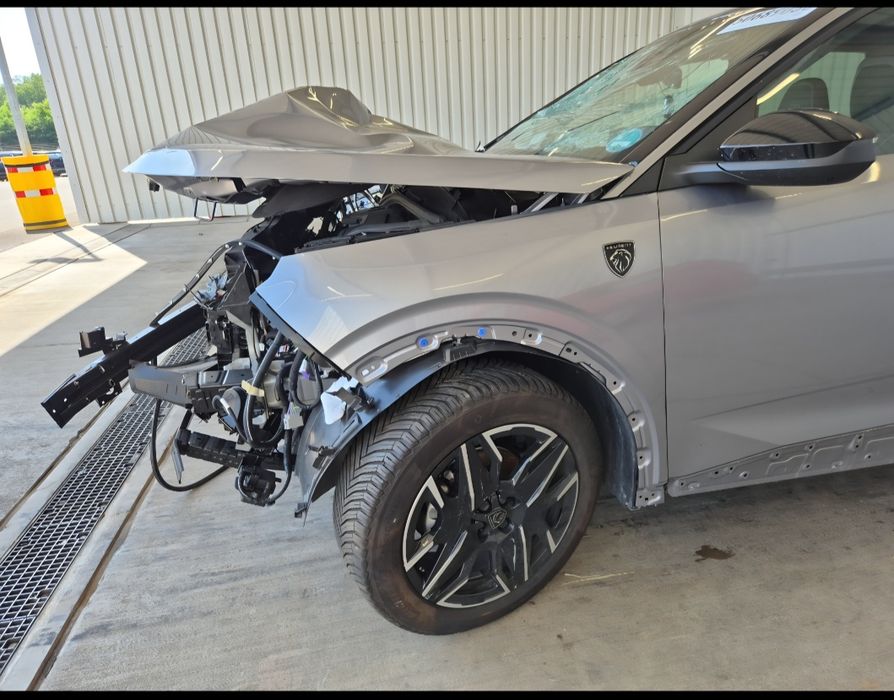 Peugeot 3008 2026 на части!!!
