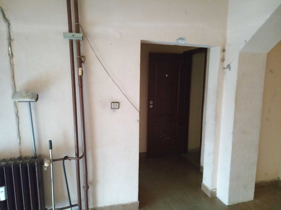 Дава се под наем Офис в Пловдив, Каменица 2 - 18 кв.м за 153 € - Снимка #3