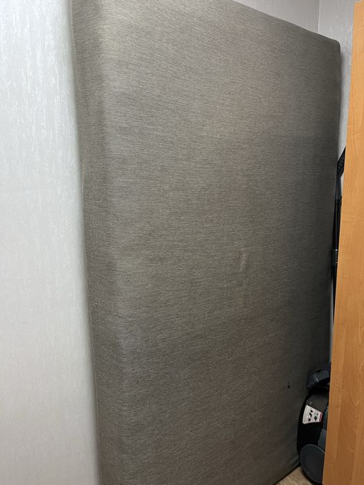 Матрац от тахты отдам даром