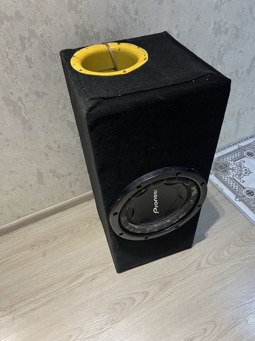 Piooner sambufer 400W rms 1000W