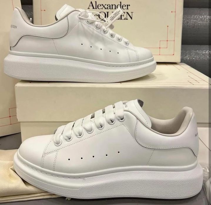 Alexander McQueen Дамски Маратонки [36-40 Номер]