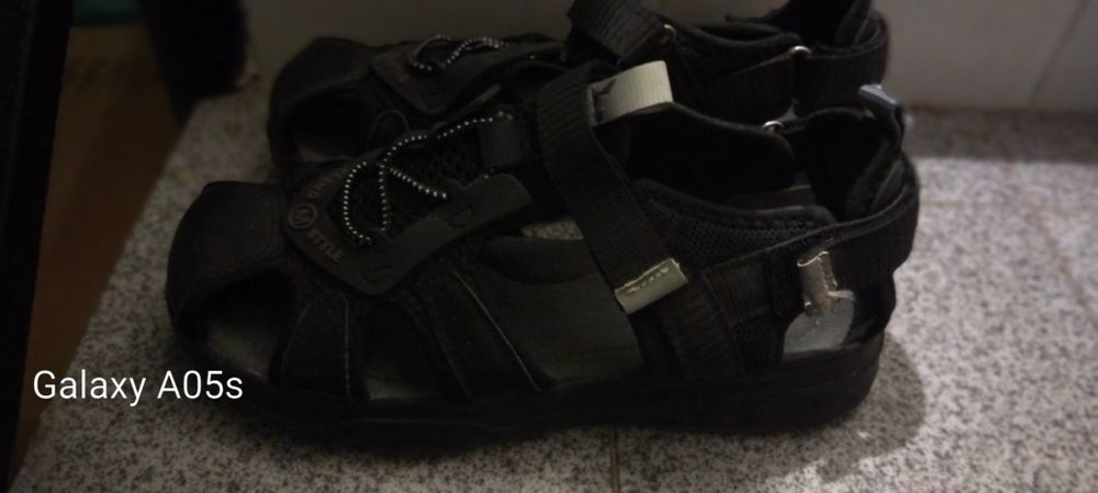 Зимни обувки 15 лв за бр.