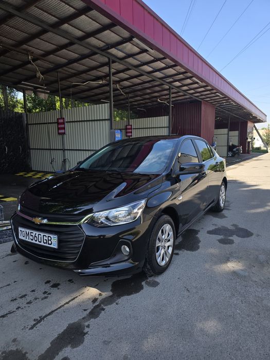 Onix 3-pozisiya sotiladi 25000km yurgan