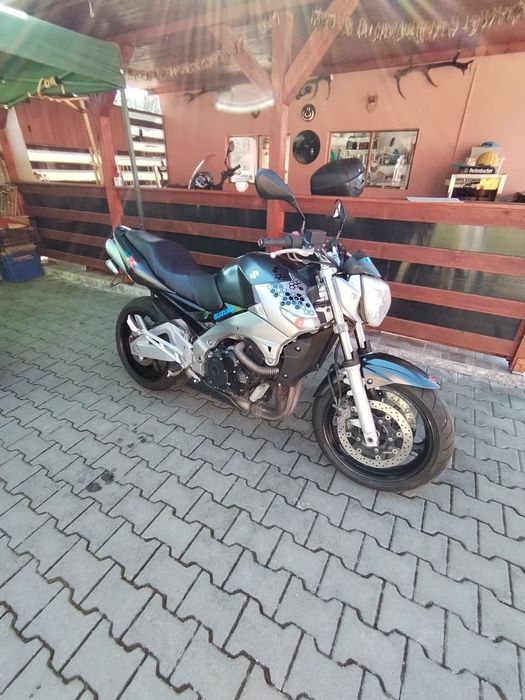 Vand Suzuki GSR600