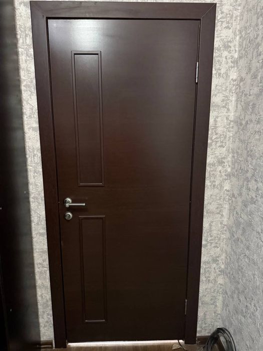 Продам Двери бу.