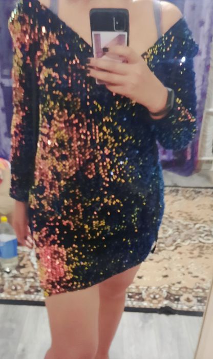 Шикарные вечерние платье