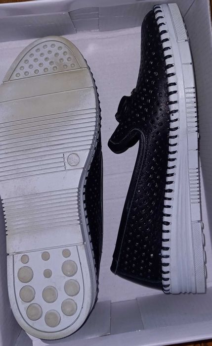 Ежедневни обувки 35 номер