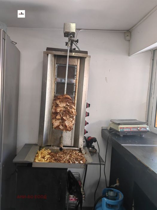 Магазин във Варна-Окръжна болница площ 8м2 цена 20000€