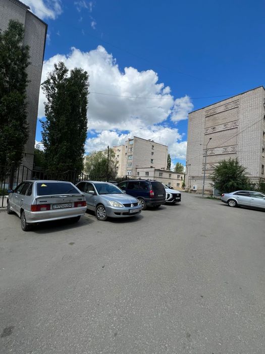Продам 1 кв 6/6 эт 1994 г Жилгородок Е батыра 7