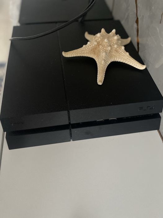 PS 4 продам