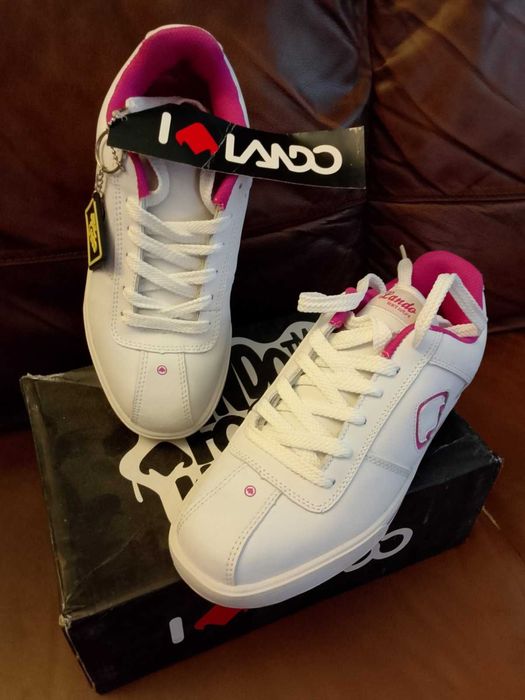 Дамски маратонки LANDO /Нови- естествена кожа / n -40
