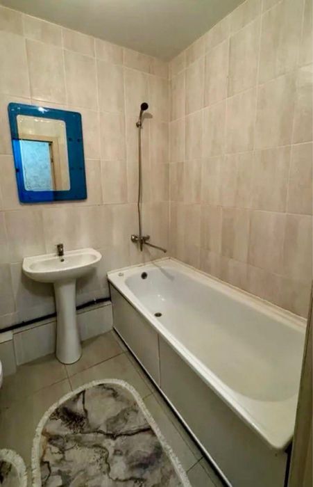 1 ком мкр.Береке