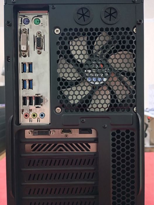 Настолен компютър Intel Core i5