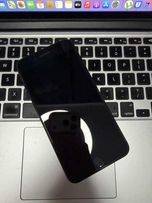 Apple iphone 7 plus 128gb