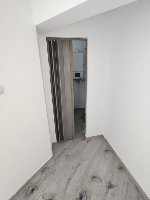 Apartament 2 camere finisat ,micro 16, etaj 2