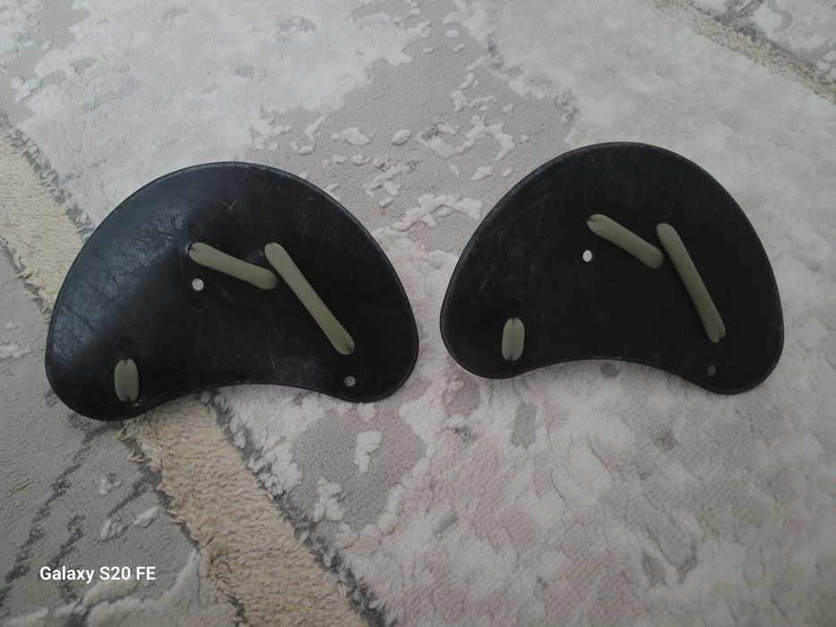 Кистеные лопатки арена