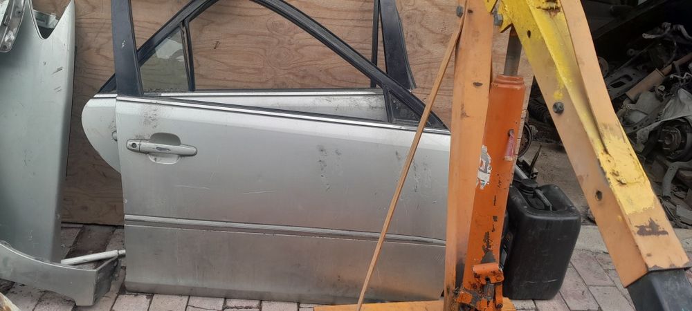 Крыло дверь камри 30