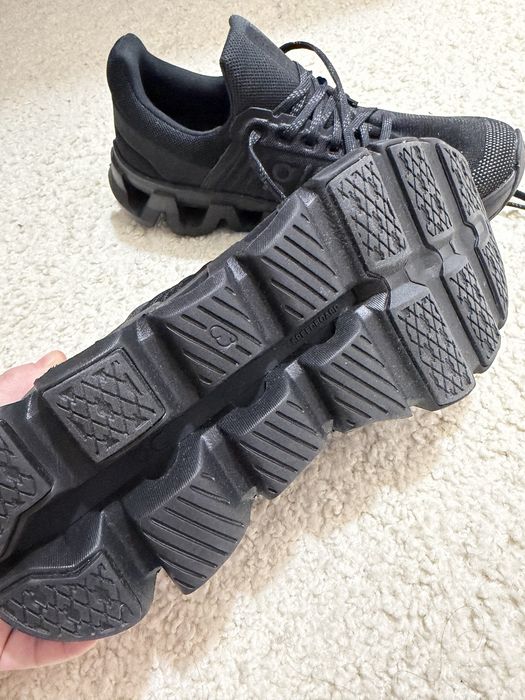 Кроссовки On cloude