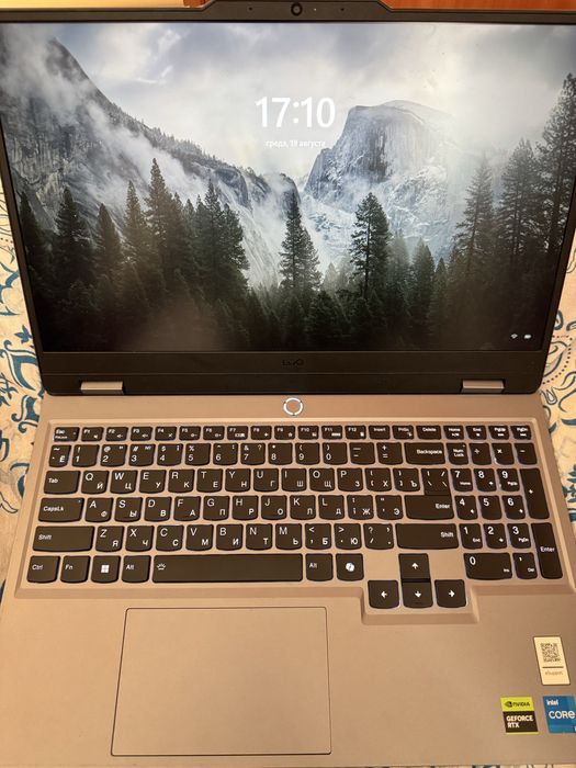 Lenovo loq 15IAX9