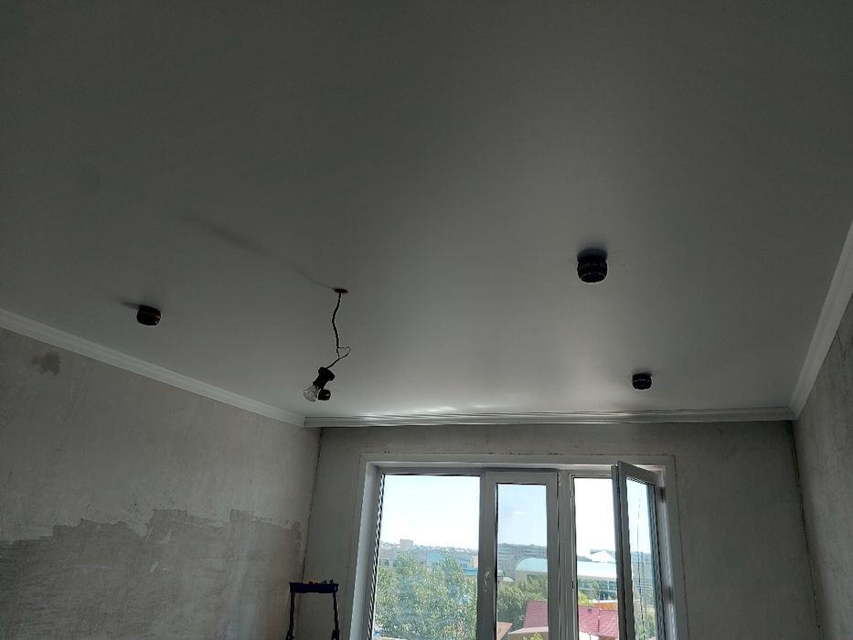 Натяжные потолки