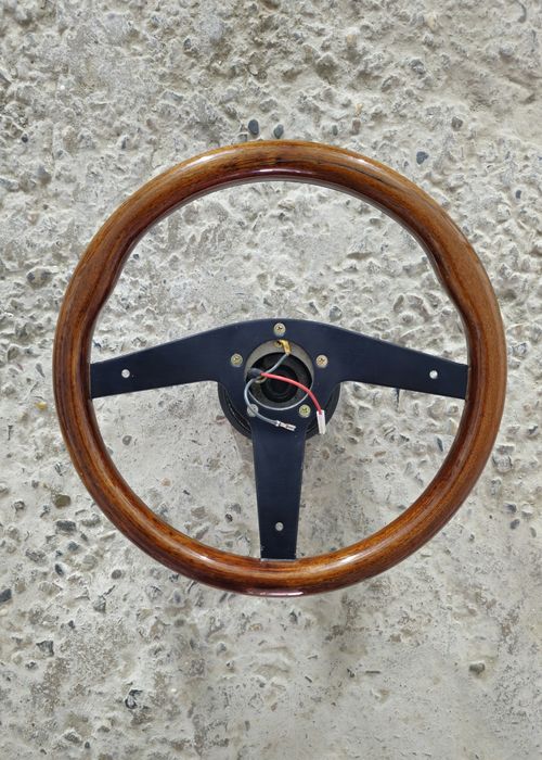 Руль дерево бмв е34