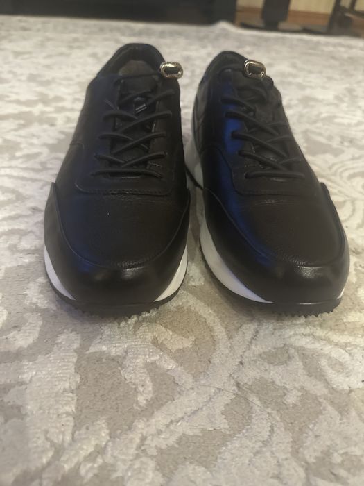 Зимние кроссовки