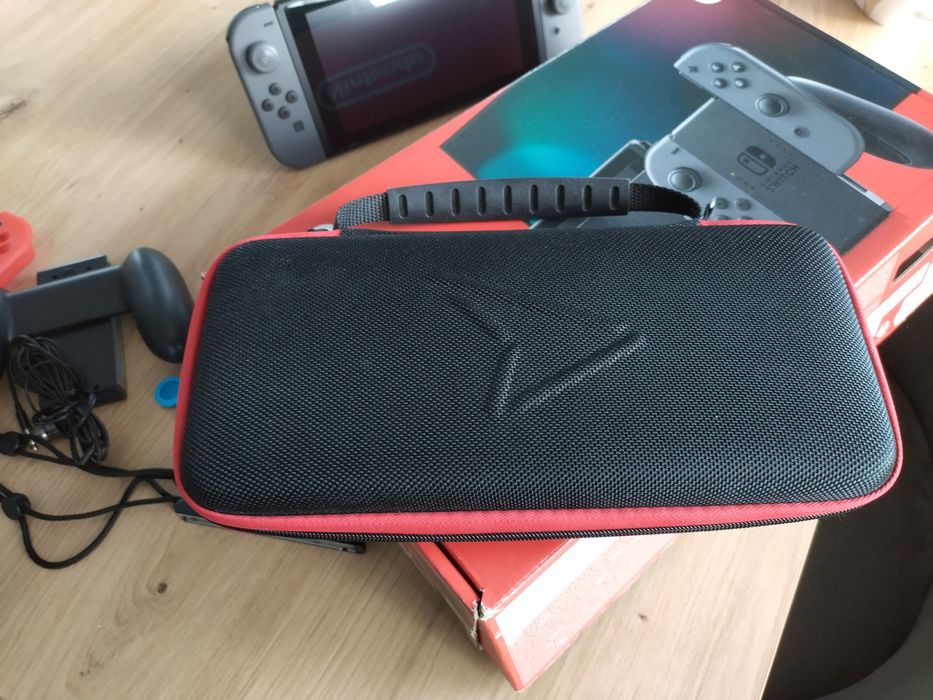 Nintendo Switch Standard V2 32GB
