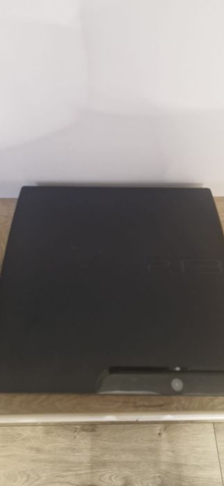 PS3, de vânzare.