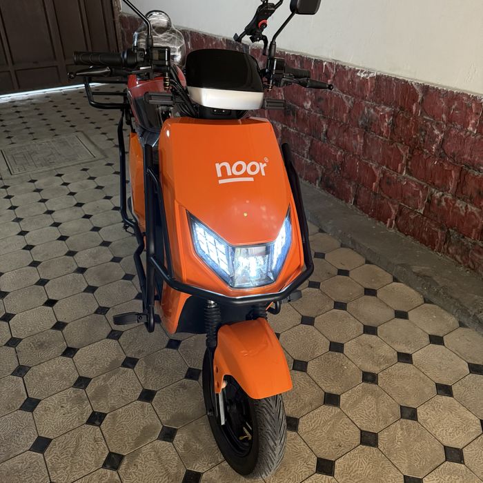 Skuter elektro Noor