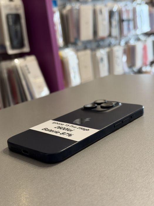 Magazin Vinde : Iphone 15 Pro 256gb