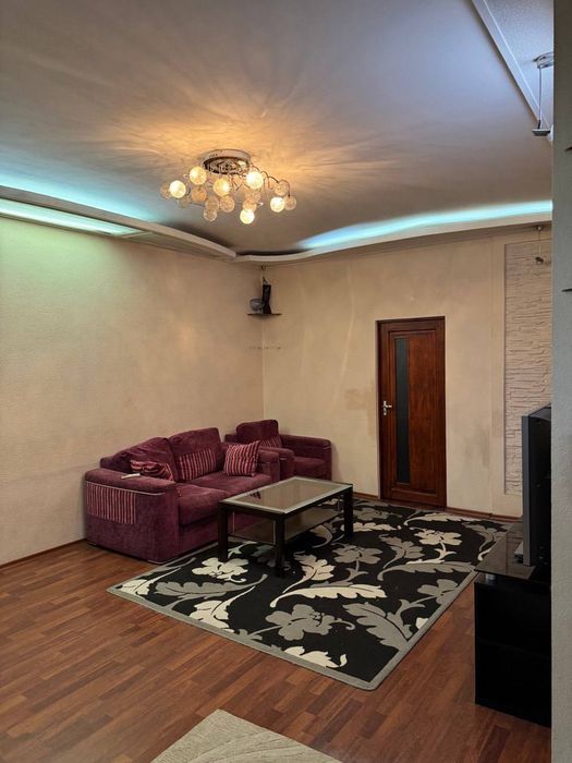 Метро Новза Сдам2 в 3 х на Чиланзаре ул Мукими Срочно!