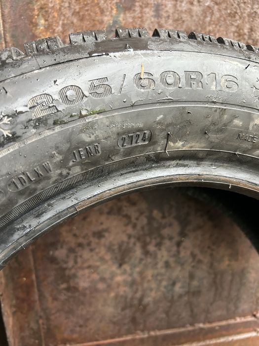 Dunlop Winter Sport 5 205/60/16