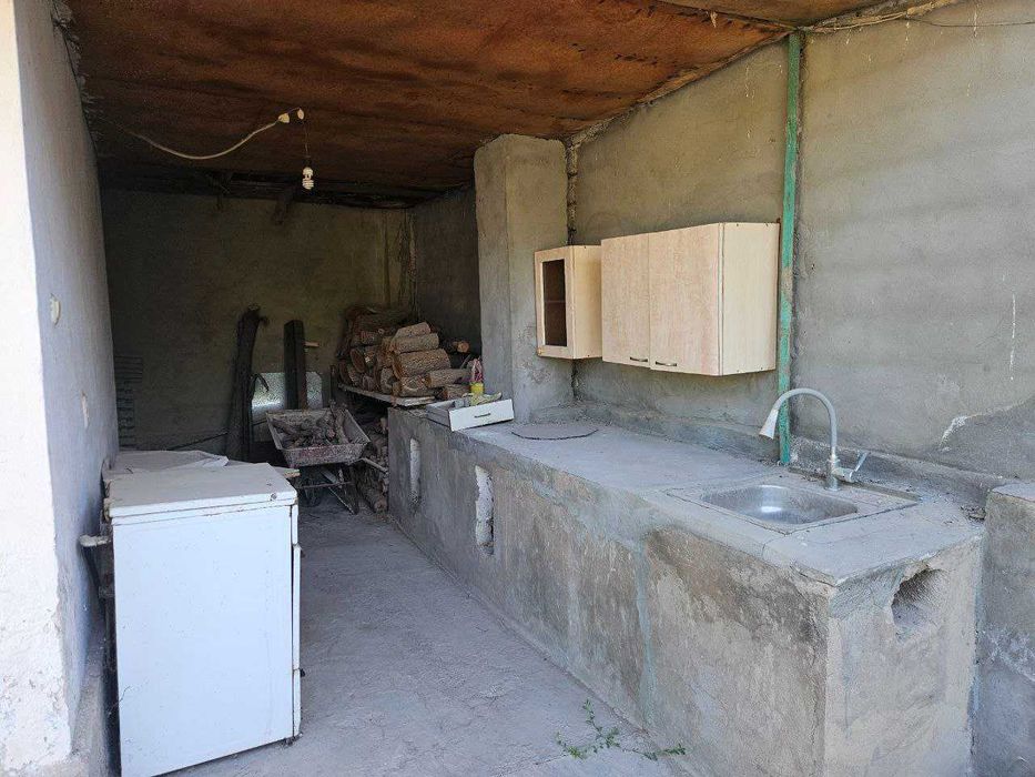 Дала ховли сотилади