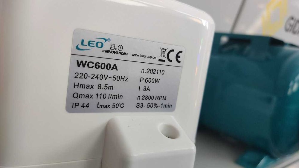 Насос станция канализационная LEO WC Gidrox