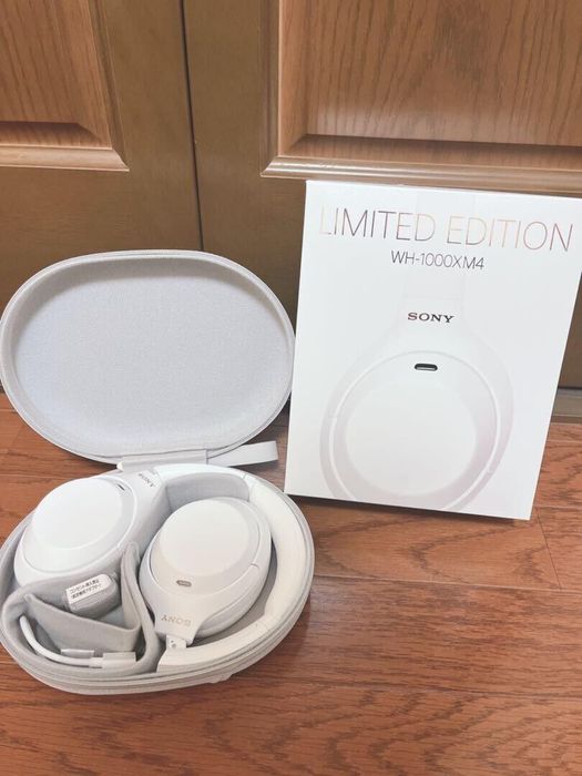 Sony wh1000xm4 limited edition white