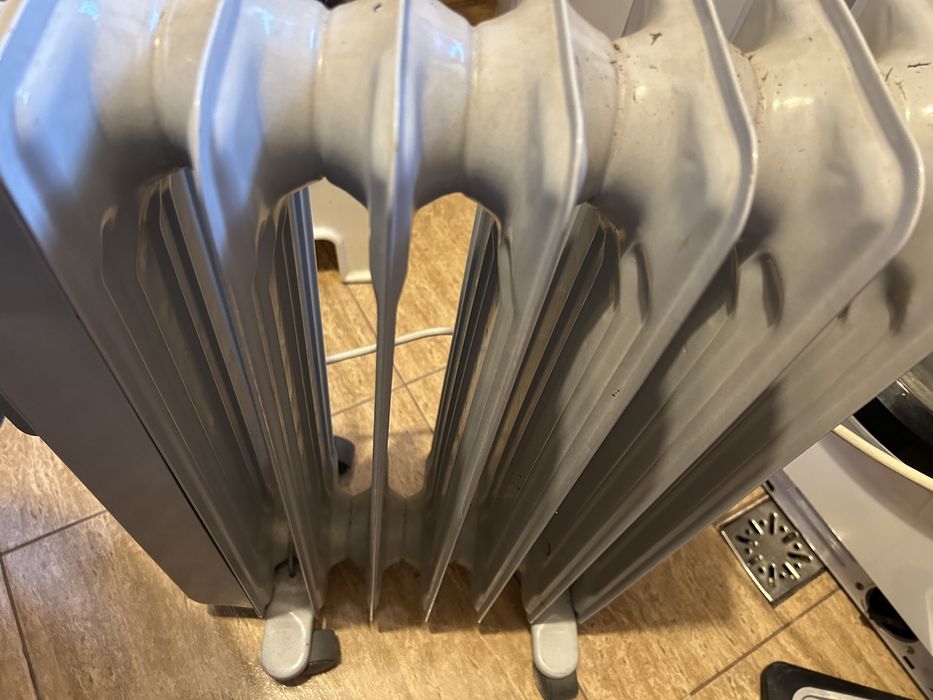 Calorifer electric cu ulei